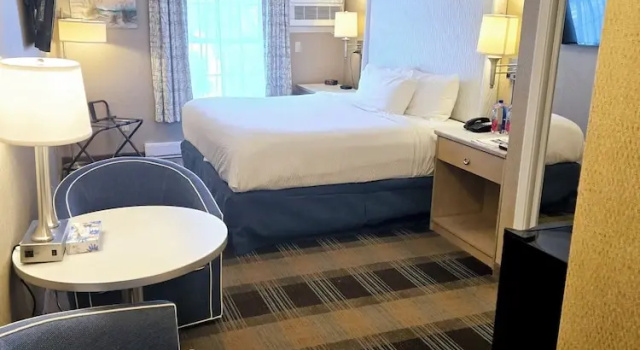 Номер Grand Kings Port Inn