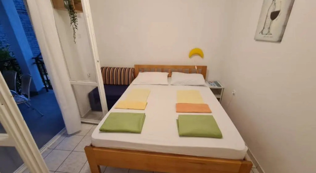 Apartments Iva i Marko, Забронировать Апартаменты/квартира Отели Марина с парковкой, Парковка