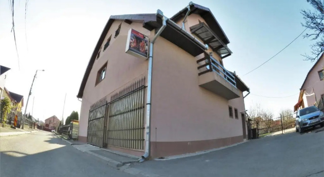 Sport Hostel Cluj, Prenota Ostello Cluj-Napoca 
