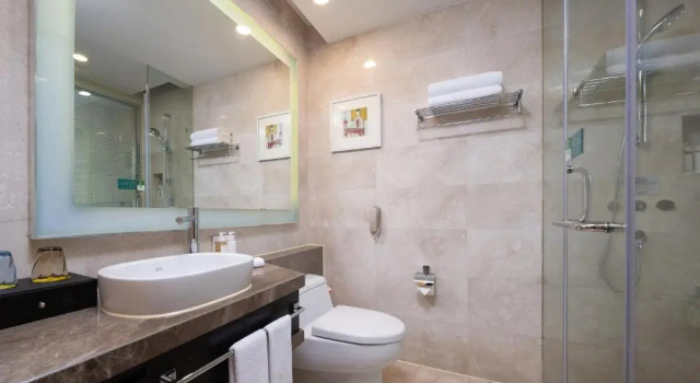 Двухместный номер Standard с видом на реку Holiday Inn Nanchang Riverside by IHG