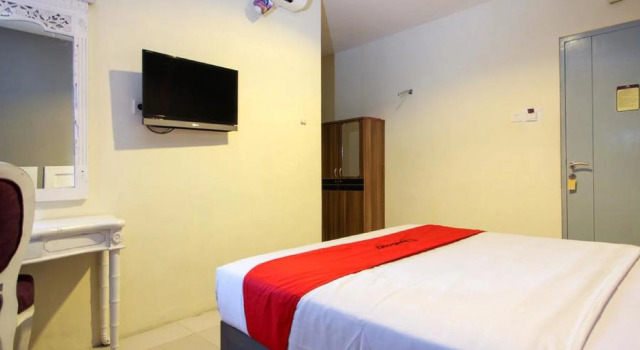 RedDoorz Plus near Jogja Expo Center