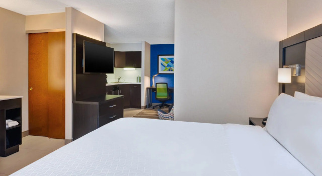 Двухместный люкс Holiday Inn Express Blacksburg by IHG