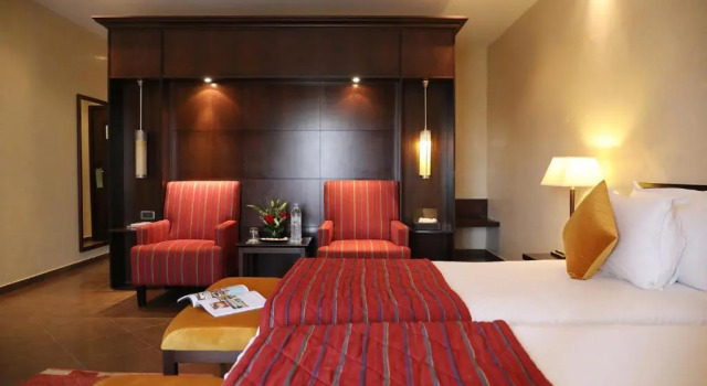 Трёхместный номер Deluxe Kenzi Menara Palace & Resort