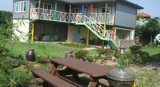 Студия Deluxe Jeju Myung House