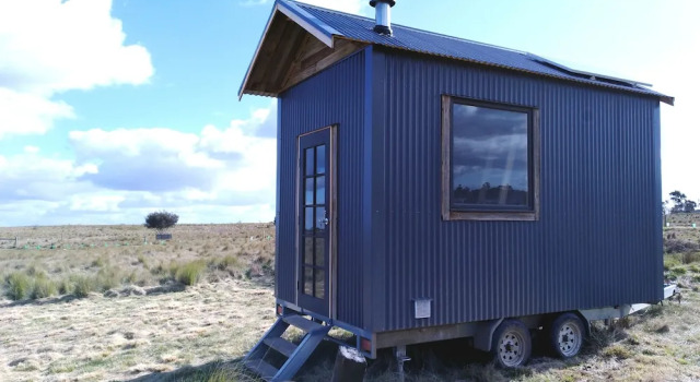 Big Tiny Altitude Tiny House Experience, Rezerwuj Hotel Hotele w Sunbury z parkingiem, Parking