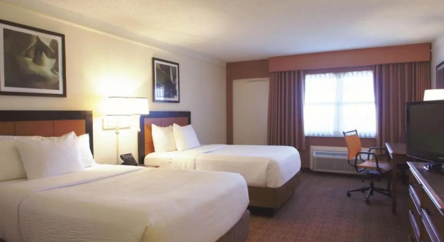 Двухместный номер Deluxe La Quinta by Wyndham Coral Springs University Dr