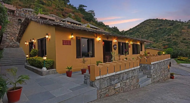 Коттедж с красивым видом из окна Kumbhalgarh Safari Camp by Trulyy