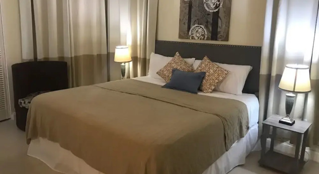 Sea Breeze Villa at Coolshade, Rezerwuj Willa Hotele w Richmond z parkingiem, Parking