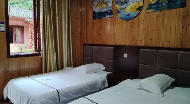 Qingcuiyuan Chinese Inn, Boek Hotel Hotels in Chengdu met parkeren, Parkeren