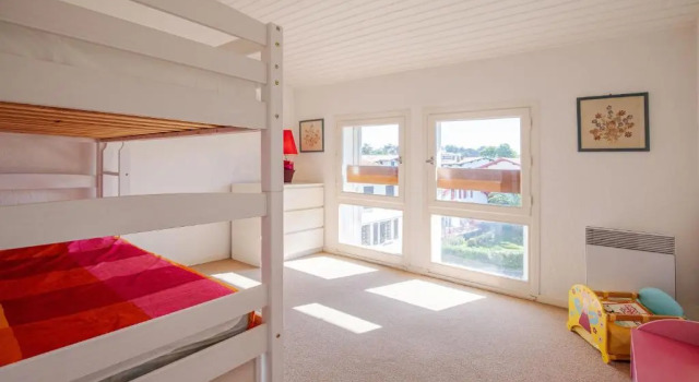 California - Duplex avec balcon à 120m de la plage, Prenota Appartamento Hotel a Aquitania con parcheggio, Parcheggio