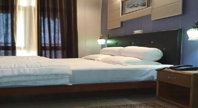 Montana Crowne Residency, Rezerwuj Hotel Pangot Uttarakhand