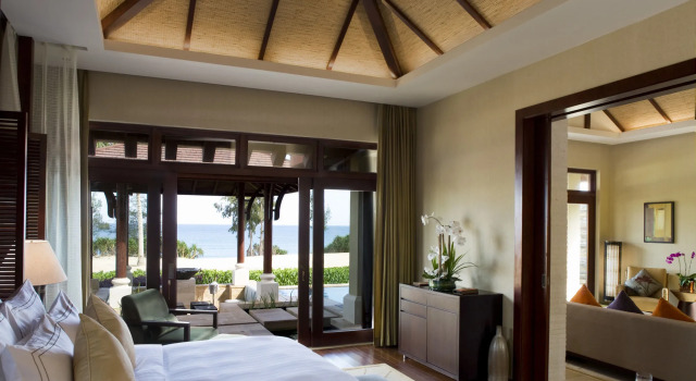 Отель The Ritz-Carlton Sanya Yalong Bay