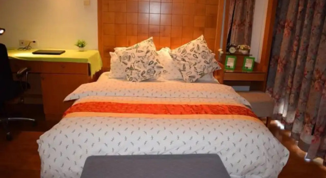 Номер Standard Lingnaying Business Apartment