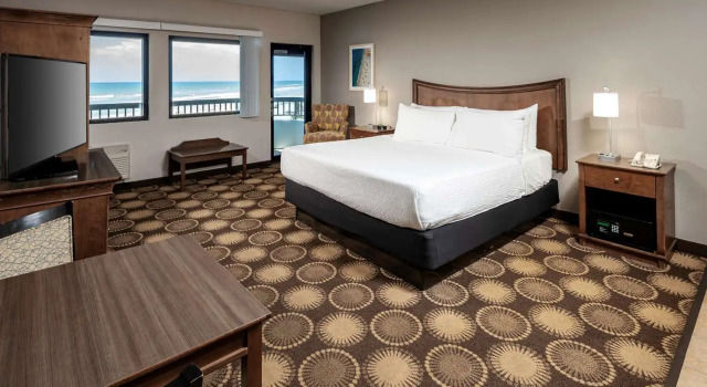 Двухместный номер Standard с балконом и с видом на океан Best Western New Smyrna Beach Hotel & Suites