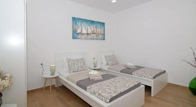 Studio Apartman Karlita, Забронировать Апартаменты/квартира Отели Региона Дубровника с парковкой, Парковка