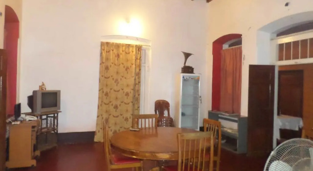 Sarras Guest House