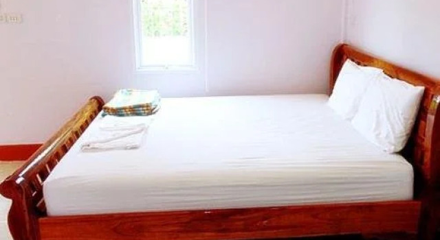 RC Resort, Забронировать Курортный отель Варин-Чамрап Ubon Ratchathani Province
