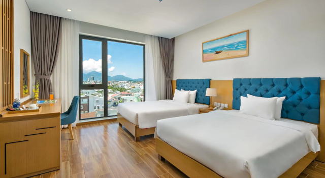 Seashore Hotel & Apartment