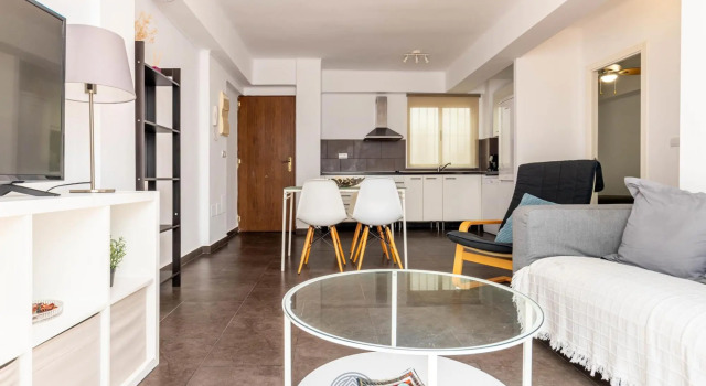 CERVANTES Apartment 24 2BT 1BR, Забронировать Апартаменты/квартира Апартаменты Малаги, рядом с Salamanca Market, Апартаменты/квартира