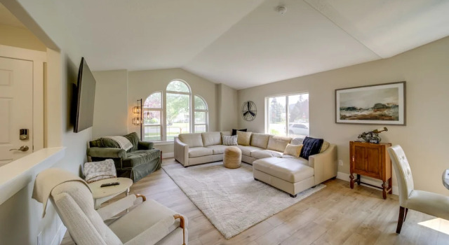 Коттедж Coeur D'alene Vacation Rental ~ 4 Mi to the Lake!