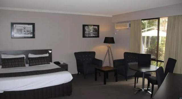 Номер Executive The Galaxy Motel