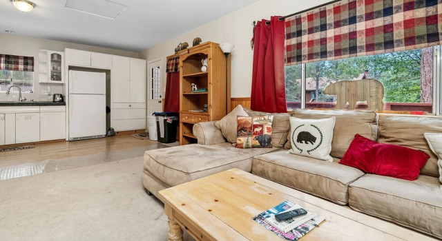 Casita Gonzalez - Modern Mountain Home Situated In A Prime Location Of Big Bear! 2 Bedroom Home