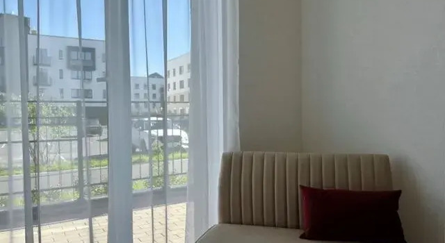 Comfort Apartment-Apartment on Zvyagina St., 10, Prenota Appartamento Tjumen' 