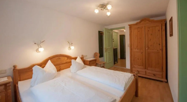 Апартаменты с 2 комнатами Ferienwohnungen Kröll - Appartements Viktoria und Landhaus Maria