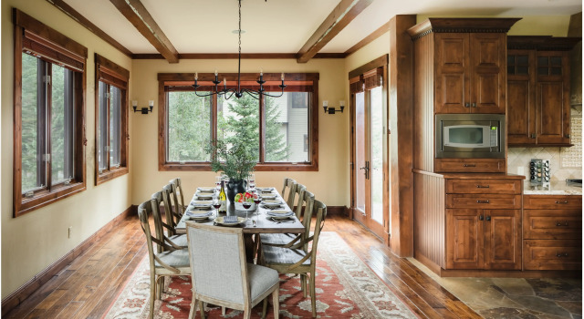 Fletcher by AvantStay | Mins Frm the Slopes & Main St | Mountain Cabin w/ Spa, Book Ferieresort Resorthoteller i Vail Ski, Ferieresort