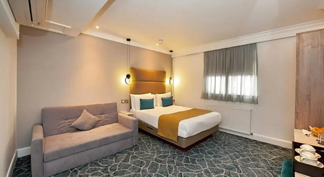 Двухместный номер Deluxe Queens Park Hotel