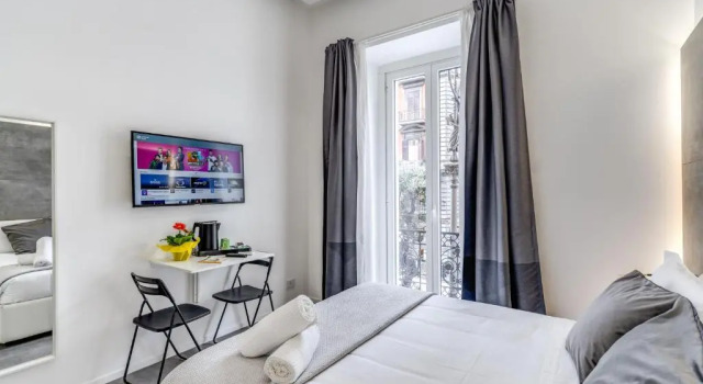 Номер Standard Gallery Suite Naples