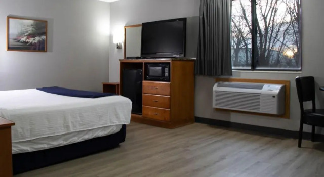Люкс New Victorian Inn & Suites-Norfolk