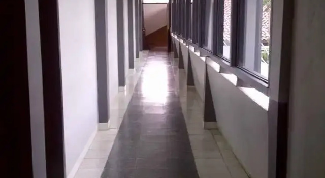 Mahkota Hotel Lembang, Rezervovat Hotel Parompong West Java