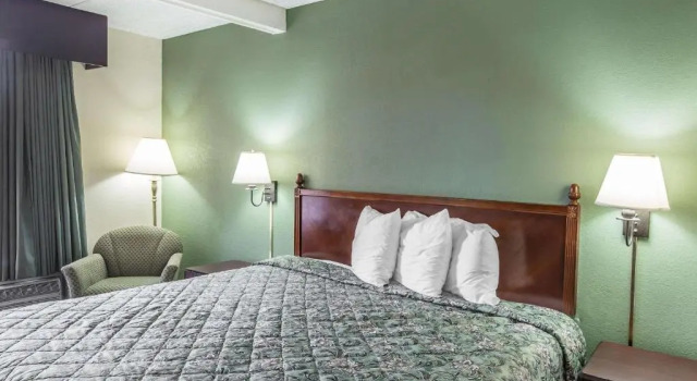 Номер Standard Rodeway Inn Laurens