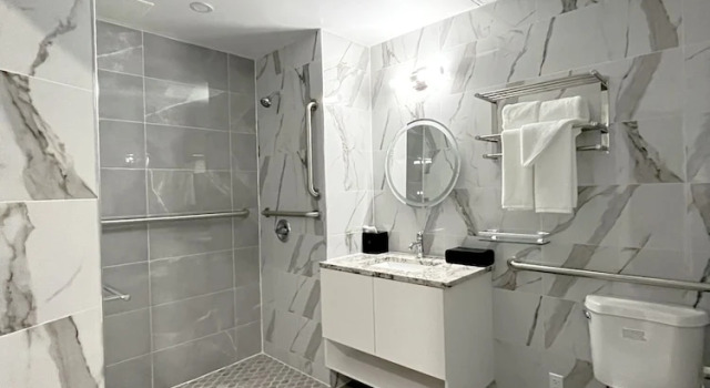 Люкс Deluxe Starlight Hotel Near LGA Airport