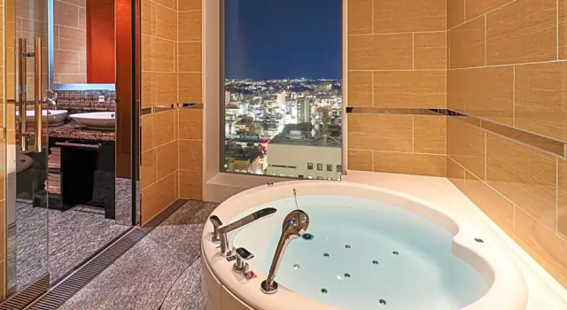 Люкс Imperial APA Hotel & Resort Yokohama Bay Tower