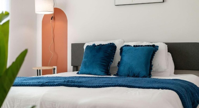 Апартаменты Riviere 2BR Apartment Pet Friendly Oasis Sleeps 6 Close to Epic Universe Pool & Gym