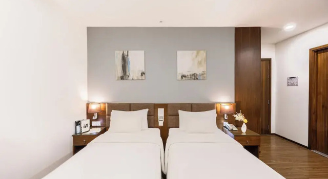 Номер Standard A25 Premium Hotel - 55 Cách Mạng Tháng 8