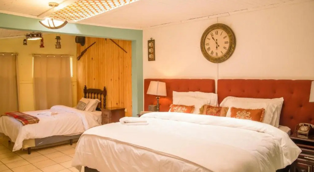 Полулюкс Hotel Vintage "Casa las Flores"