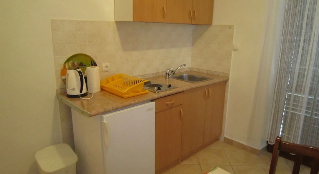 Lovely Apartment With Balcony and Sea View, Near the Sea, BBQ for use, Rezerwuj Apartament Pag 