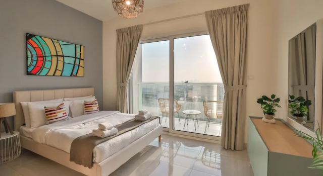 Luxury Apartments Business Bay Gym-Pool-Parking by Sojo Stay, Забронировать Апартаменты/квартира Апартаменты Эмирата Дубая, рядом с Dubai Marina Yacht Club, Апартаменты/квартира