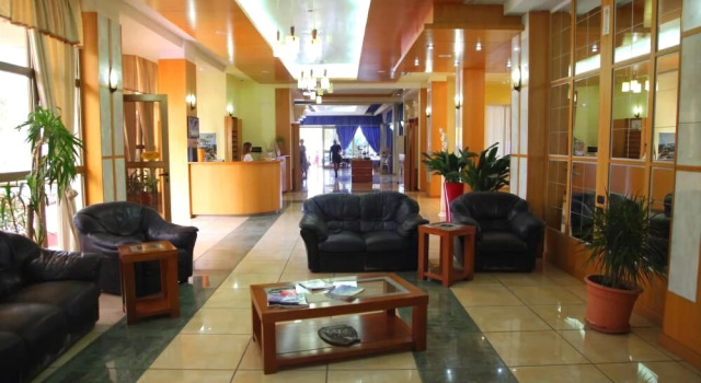 Paradise Beach Hotel