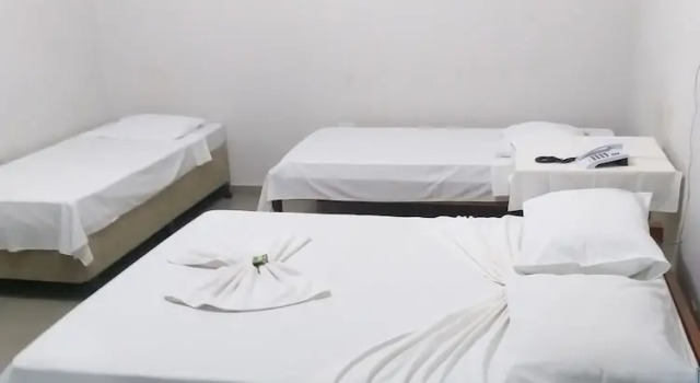 Трёхместный номер Standard с балконом Roda Viva Park Hotel