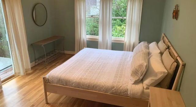 Номер Deluxe Riverpath Inn