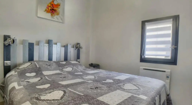 Appartement Saintes-Maries-de-la-Mer, 6 pièces, 8 personnes - FR-1-475-72