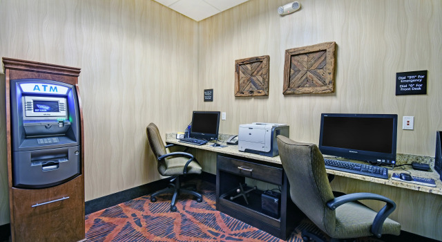 Hampton Inn & Suites Milwaukee/Franklin, Varaa Hotelli Franklin Wisconsin