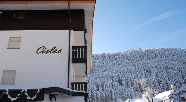 Villa Cisles Selva di Val Gardena/Wolkenstein, Забронировать Вилла Виллы Сельва-ди-Валь-Гардена, рядом с Подъемник 29 Чампиной 2254м, Вилла