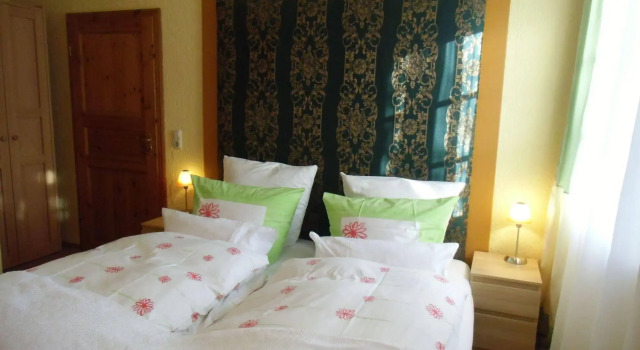 Landhotel-Restaurant Schwalbennest, Забронировать Отель Циренберг земля Гессен