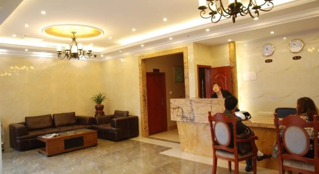 7Days Inn Hotel (Chongqing Longtousi North Railway Station High-Speed Rail Station)