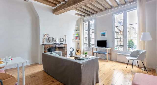 Bright 1-bedroom Flat, 2min From Saint-paul Metro, Забронировать Отель Париж Иль-де-Франс, рядом с Станция метро Rambuteau